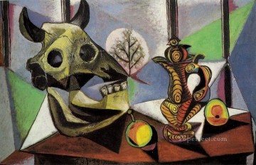 パブロ・ピカソ Painting - 雄牛の頭蓋骨のある静物画 1939年 パブロ・ピカソ
